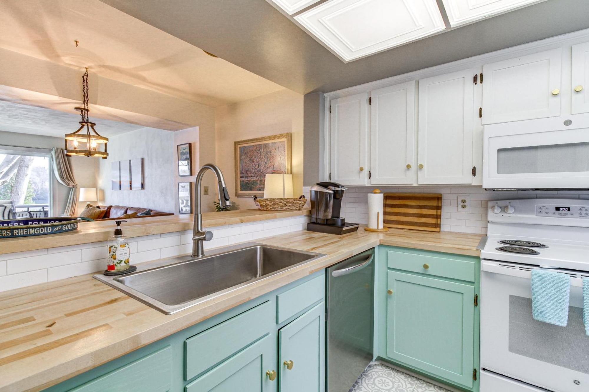 Lakefront Moneta Home With Community Boat Dock! Zewnętrze zdjęcie